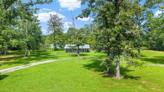 40 Briar Drive, Shepherd, TX 77371