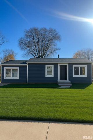 1215 E Borley Avenue, Mishawaka, IN 46545