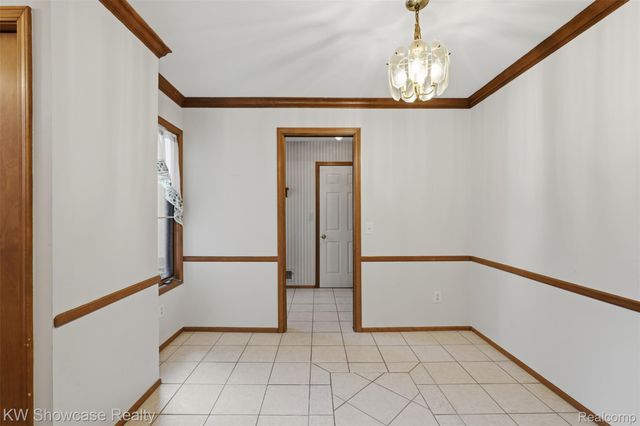 42289 Saratoga Circle 8, Canton Charter Township, MI 48187