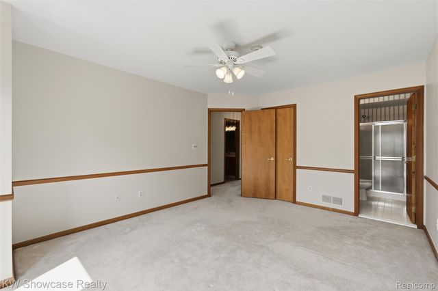 42289 Saratoga Circle 8, Canton Charter Township, MI 48187