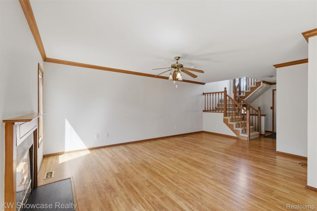 42289 Saratoga Circle 8, Canton Charter Township, MI 48187