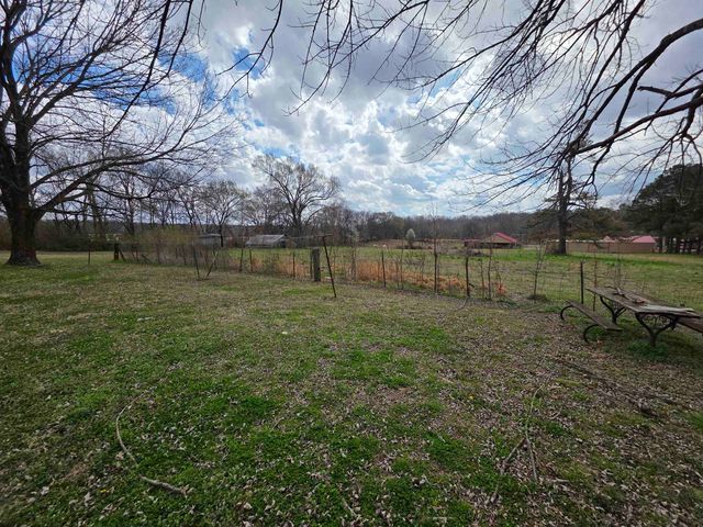 1669 RUSSELL BOND RD, Millington, TN 38053