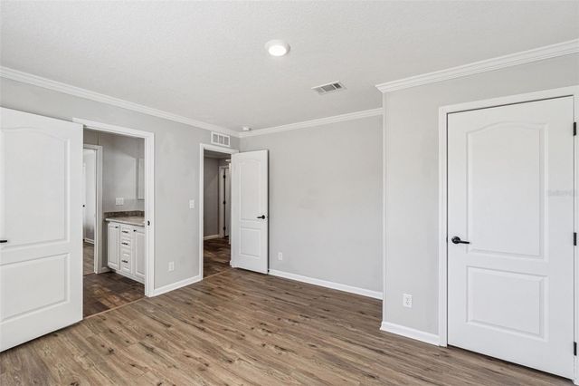 180 SANDPINE COURT, St Cloud, FL 34771