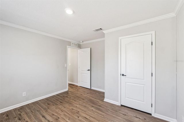 180 SANDPINE COURT, St Cloud, FL 34771