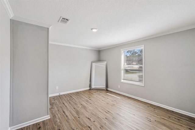 180 SANDPINE COURT, St Cloud, FL 34771