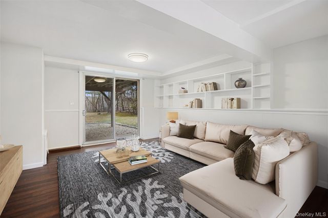 23 Apple Lane, Briarcliff Manor, NY 10510