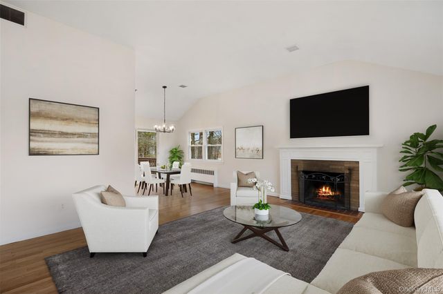 23 Apple Lane, Briarcliff Manor, NY 10510