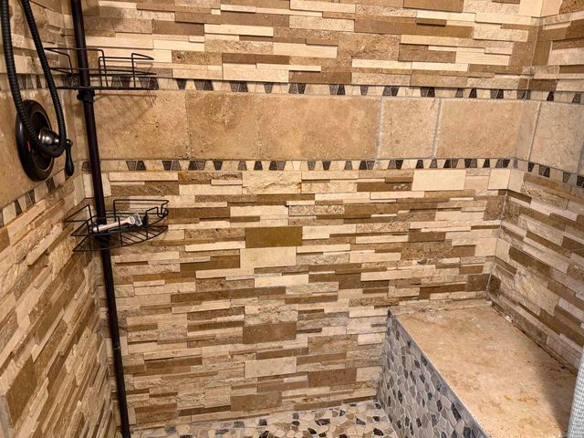 2090 Fort Drive, Longview, TX 75604