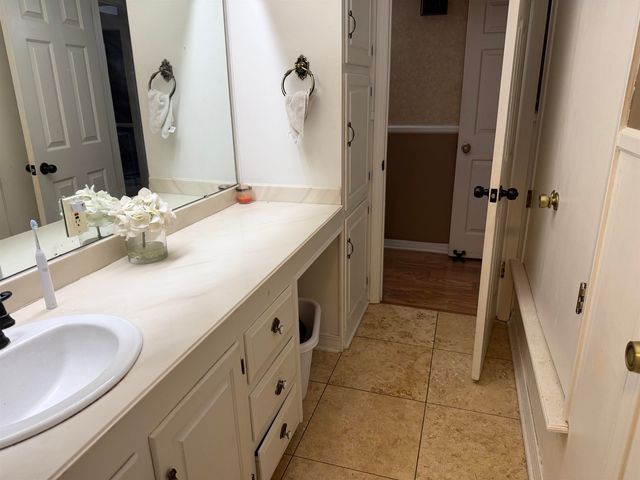 2090 Fort Drive, Longview, TX 75604