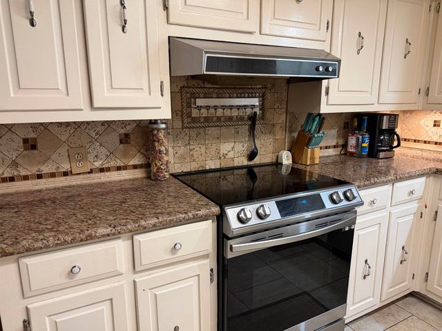 2090 Fort Drive, Longview, TX 75604