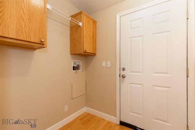 805 Oakwood Drive, Belgrade, MT 59714