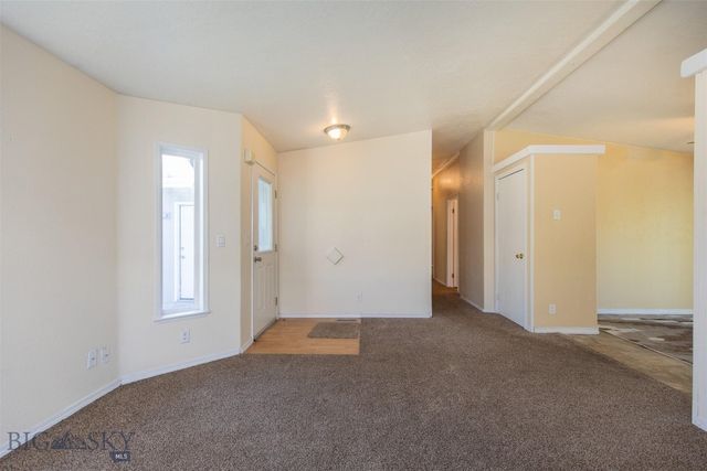 805 Oakwood Drive, Belgrade, MT 59714