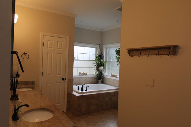 441 Matts Hollow Rd, Manchester, TN 37355