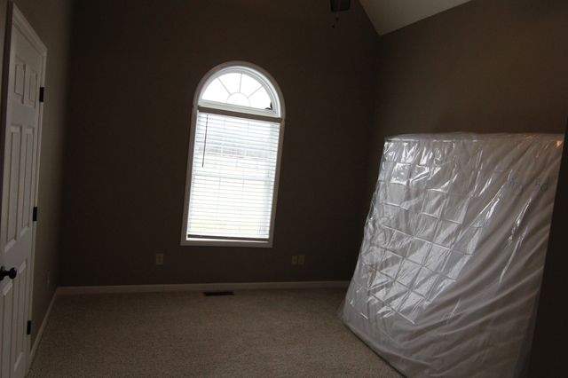 441 Matts Hollow Rd, Manchester, TN 37355