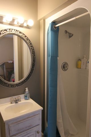 441 Matts Hollow Rd, Manchester, TN 37355