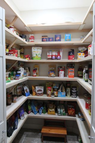 441 Matts Hollow Rd, Manchester, TN 37355