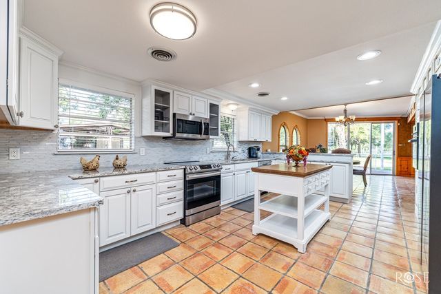 1540 Loop Dr, San Angelo, TX 76904