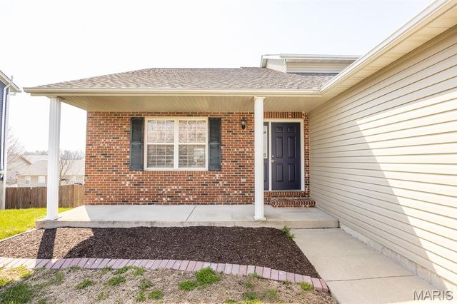905 Chesapeake Junction, O'fallon, IL 62269
