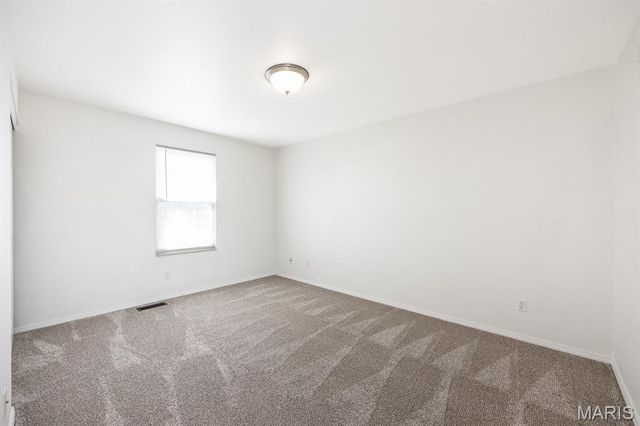 905 Chesapeake Junction, O'fallon, IL 62269