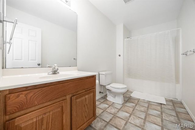 905 Chesapeake Junction, O'fallon, IL 62269