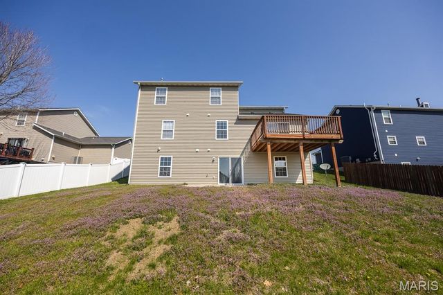 905 Chesapeake Junction, O'fallon, IL 62269