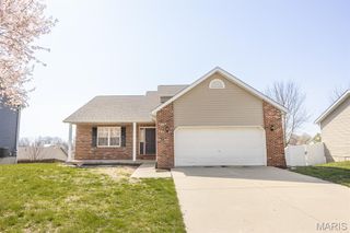 905 Chesapeake Junction, O'fallon, IL 62269