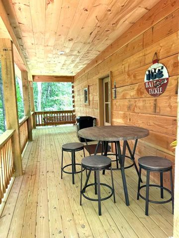 1048 Turkey Creek Boat Dock Rd, Tullahoma, TN 37388