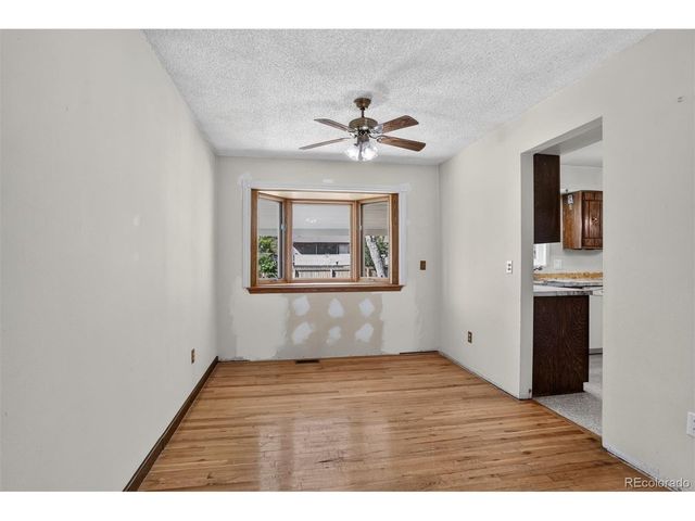 2885 S Teller St, Denver, CO 80227