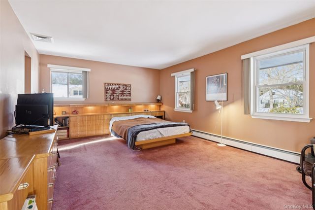 10 Sarah Drive, Dix Hills, NY 11746