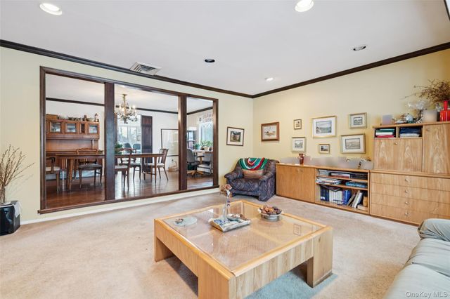 10 Sarah Drive, Dix Hills, NY 11746