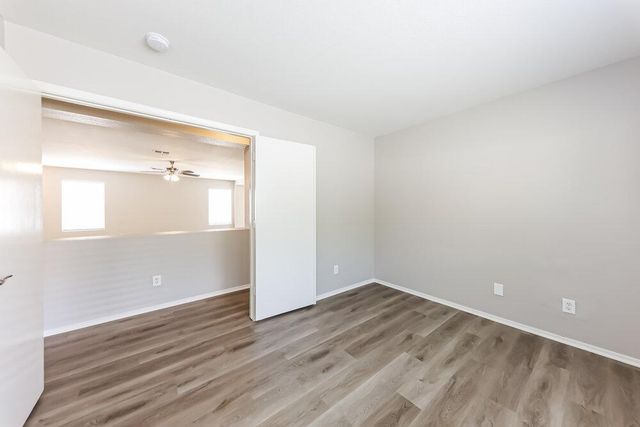 3033 W Desert Vista Trail, Phoenix, AZ 85083