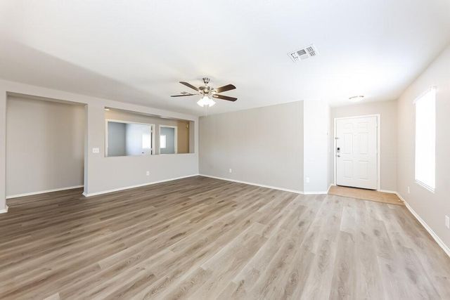 3033 W Desert Vista Trail, Phoenix, AZ 85083