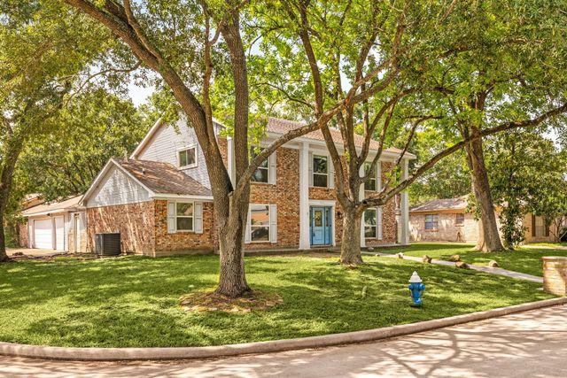 2114 Briargreen Drive, Houston, TX 77077