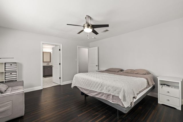 2114 Briargreen Drive, Houston, TX 77077