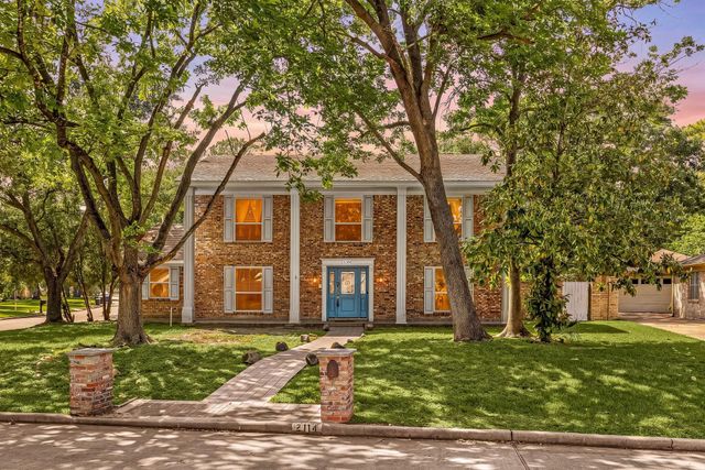 2114 Briargreen Drive, Houston, TX 77077