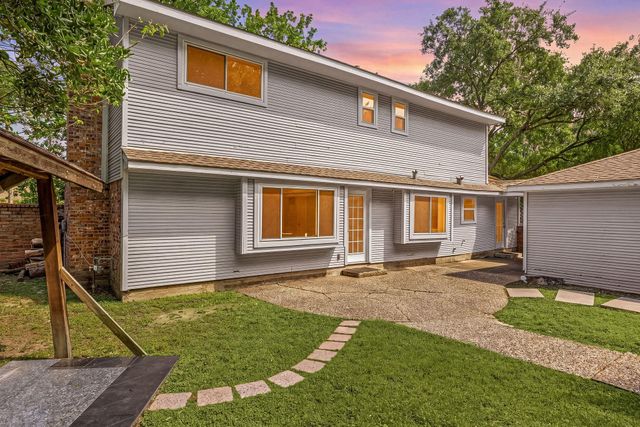 2114 Briargreen Drive, Houston, TX 77077