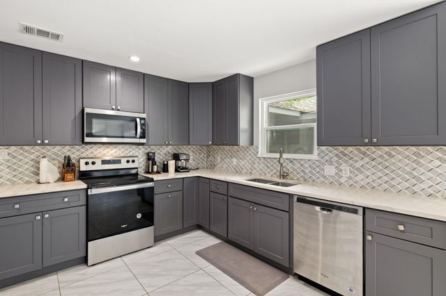 2114 Briargreen Drive, Houston, TX 77077