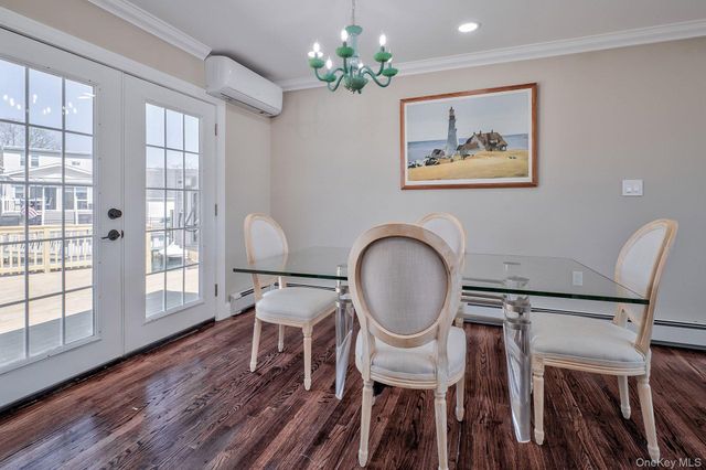 72 W Lido Promenade, Lindenhurst, NY 11757