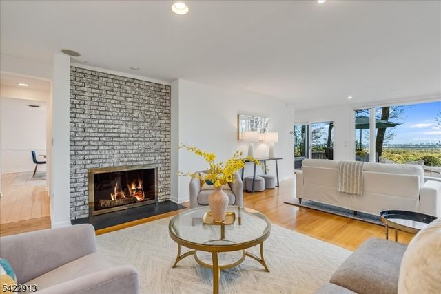 206 Highland Ave, Montclair Twp., NJ 07043