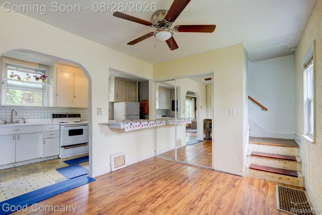 29700 Riverside Bay Court, Harrison Charter Township, MI 48045