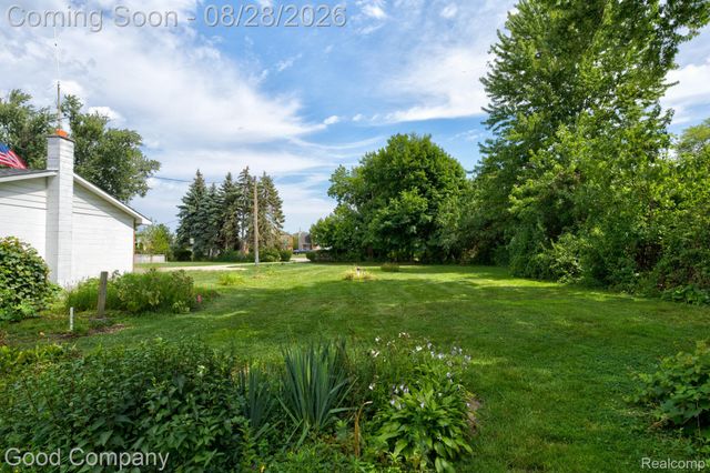 29700 Riverside Bay Court, Harrison Charter Township, MI 48045