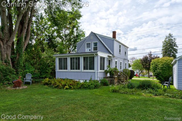 29700 Riverside Bay Court, Harrison Charter Township, MI 48045