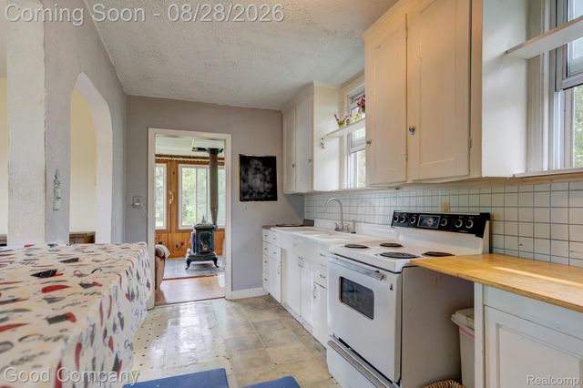 29700 Riverside Bay Court, Harrison Charter Township, MI 48045