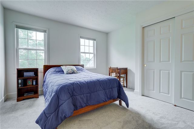 3 Post Side Lane, Pittsford, NY 14534