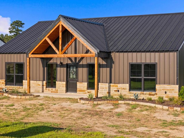 625 CR 310, De Berry, TX 75639