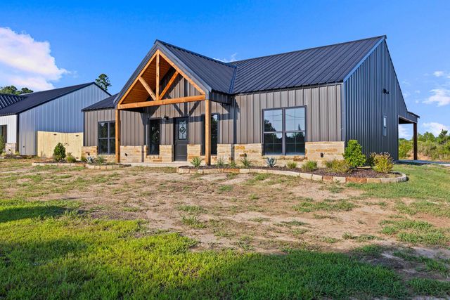 625 CR 310, De Berry, TX 75639