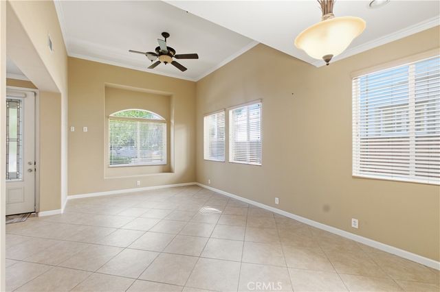 6958 Amigo, Reseda, CA 91335