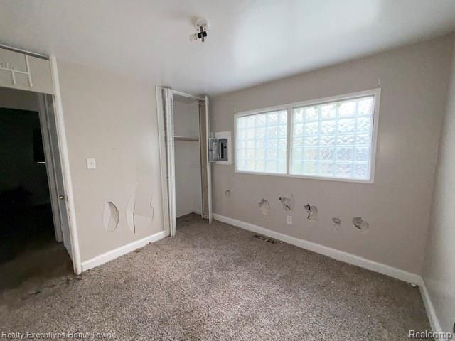 20005 Griggs Street, Detroit, MI 48221