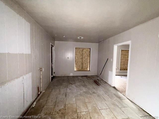 20005 Griggs Street, Detroit, MI 48221