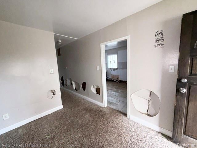 20005 Griggs Street, Detroit, MI 48221